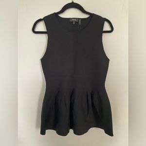 Theory shaped shell, black, size L. NWT.